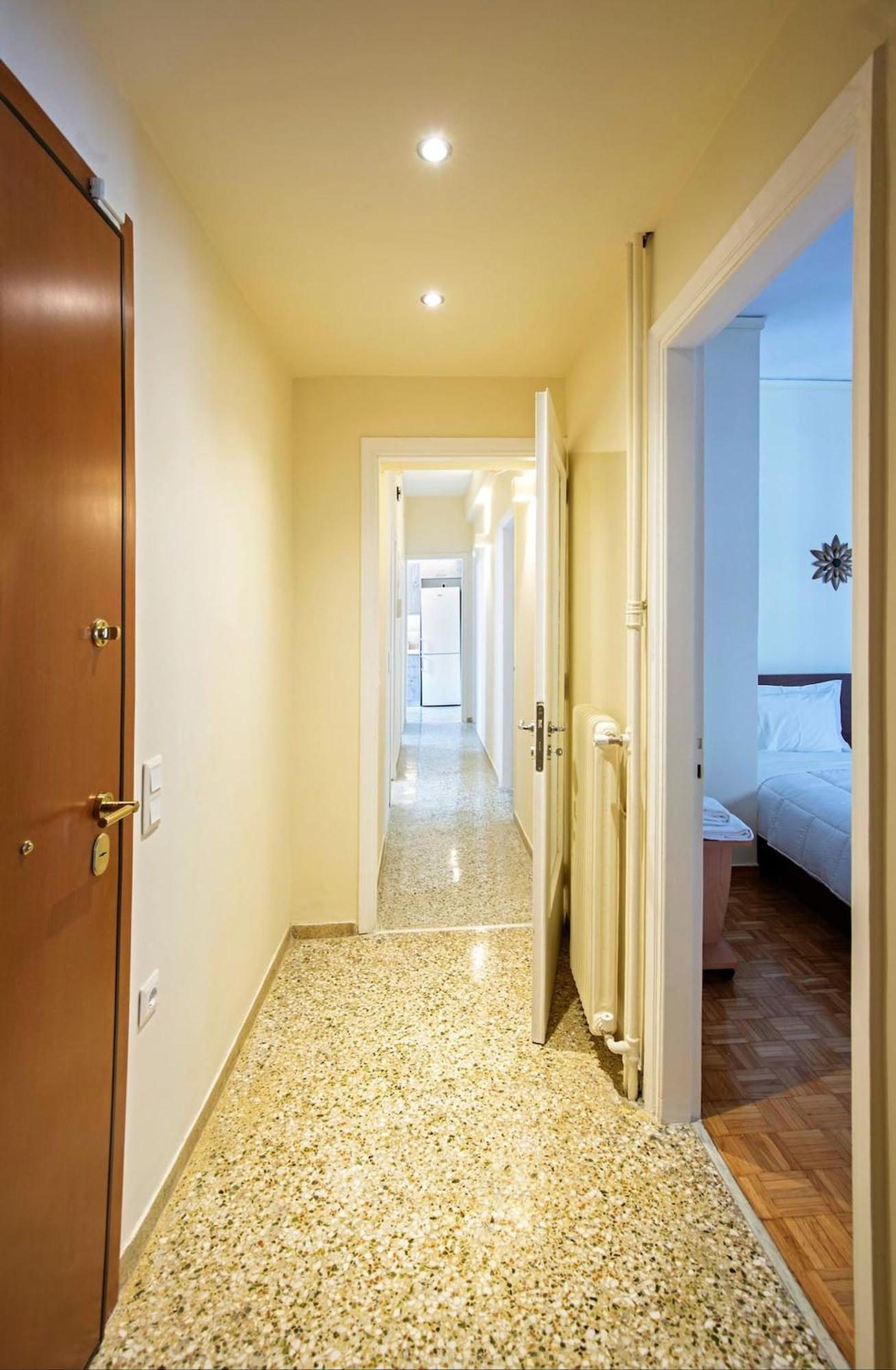 Peaceful Renovated Apartment Near Lycabettus Hill Athens Exterior photo